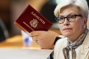 Premjerė: kai kurie lyderiai neįvertino vizų rusams masto