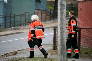 Europos prospekte – skaudi eismo nelaimė: nepilnametė atsidūrė medikų rankose
