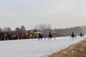 Paspaudus šaltukui kviečia į Sartus