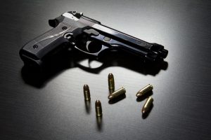 Mirusios Kauno rajono gyventojos namuose rastas pistoletas