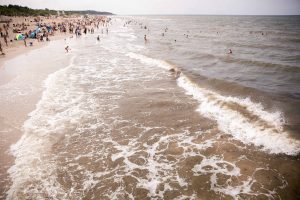 Liepojoje į Baltijos jūrą išsiliejus teršalams pavojaus Lietuvos pajūriui nėra