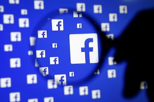 Socialiniam tinklui „Facebook“ sukanka 20 metų