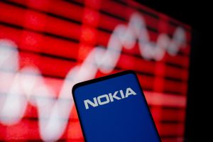 „Nokia“ per dvejus metus ketina atleisti iki 10 tūkst. darbuotojų