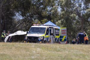 Australijoje vėjui nunešus pripučiamą pilį žuvo penki vaikai