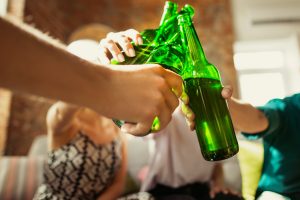 Klaipėdos medikai gelbėjo alkoholiu apsinuodijusį paauglį