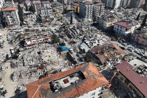 Olimpinis judėjimas skiria milijoną dolerių žemės drebėjimo aukoms Turkijoje ir Sirijoje