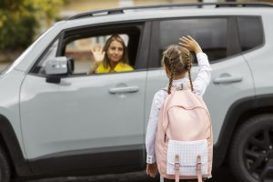 Klaipėdoje du neblaivūs vairuotojai į mokyklą vežė vaikus