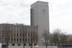 Klaipėdos muzikinio teatro laikrodžio rodyklės – vis dar sustingusios