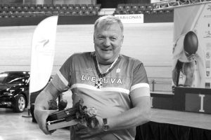 Eidamas 67-uosius mirė dviračių sporto treneris A. Jakimavičius