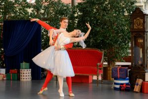 Kalėdoms artėjant – muzikinė šokio pasaka Klaipėdos koncertų salėje
