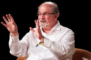 Praėjus pusmečiui po pasikėsinimo S. Rushdie išleidžia naują romaną