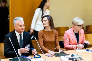 Vengrijai pritarus Švedijos narystei NATO, Lietuvos vadovai vadina tai istorine diena