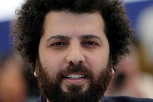 Iranas nuteisė režisierių už Kanuose rodytą filmą