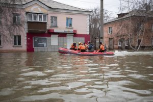 Dar du Rusijos regionai dėl potvynių paskelbė nepaprastąją padėtį