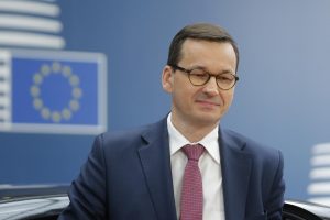 Lenkijos premjeras paragino ES panaikinti transporto lengvatą Ukrainai