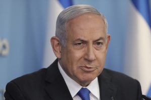 B. Netanyahu tikisi, kad JAV atšauks ginklų tiekimo ribojimus Izraeliui