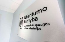 Užimtumo tarnyba: nepaisant augusios darbo paklausos, didėjo ir nedarbas