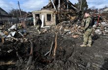 Ukraina įspėja: mirtinų Rusijos atakų akivaizdoje kyla grėsmė elektros tiekimui