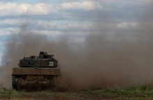 Rusija: kariuomenė pasistūmėjo toli už ukrainiečių gynybos linijų