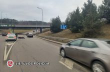 Vilniaus pareigūnai prašo pagalbos: ieško mačiusiųjų avariją Oslo gatvėje
