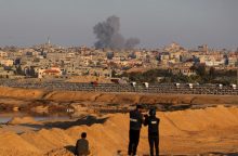 ES ragina Izraelį nedelsiant užbaigti karinę operaciją Rafache