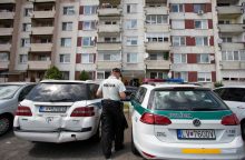 Pasikėsinimu į Slovakijos premjerą įtariamo vyro namuose atlikta krata