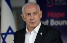 Izraelio pareigūnai: B. Netanyahu paleido savo karo kabinetą