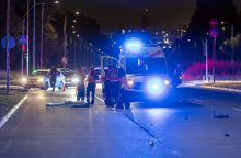 Vilniuje motociklininkas partrenkė ir mirtinai sužalojo pėsčiąjį