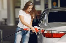LEA: benzino kaina Lietuvoje per savaitę nesikeitė, dyzelinas brango vienu centu