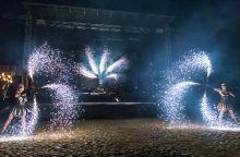 Karališkas Klaipėdos festivalio akcentas: „Ugnies ir vandens muzika“ su ugnies fakyrų pasirodymu