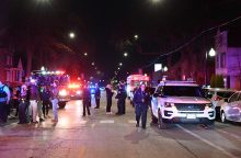 Čikagoje pašauta 11 žmonių: viena mergaitė žuvo, dviejų vaikų būklė – kritinė