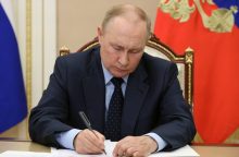 Politologai: turistinių vizų išdavimo apribojimu Rusijos piliečiams gali pasinaudoti Kremlius