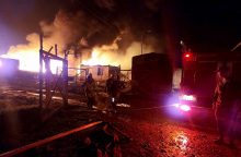 Degalų sandėlyje Kalnų Karabache nugriaudėjo sprogimas: sužeista per 200 žmonių
