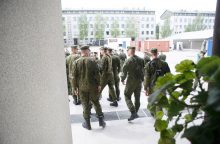 Seimas apsispręs dėl privalomosios karo tarnybos reformos