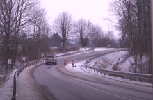 Žemaitijoje vairuoti tampa pavojinga: keliai užkirsti dėl nuošliaužų