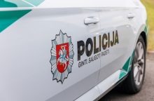 Vilniuje neblaivus vairuotojas apgadino du automobilius