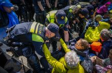 Nyderlanduose per klimato grupės protestą sulaikyta daugiau kaip 1,5 tūkst. žmonių