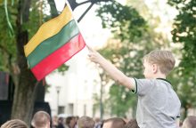Apklausa: mažėja manančiųjų, kad Lietuvoje situacija krypsta geryn