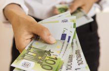 Neringos merą bandęs papirkti verslininkas turės sumokėti 20 tūkst. eurų baudą