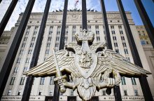 Prie Rusijos gynybos ministerijos stovyklauja į Ukrainą išsiųstų karių artimųjų grupė