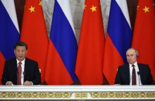 Po derybų su Xi Jinpingu V. Putinas pasidžiaugė ypatingais Rusijos ir Kinijos ryšiais
