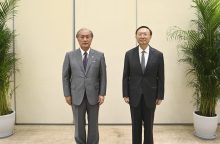 Aukšto rango Japonijos ir Kinijos pareigūnai surengė septynių valandų derybas